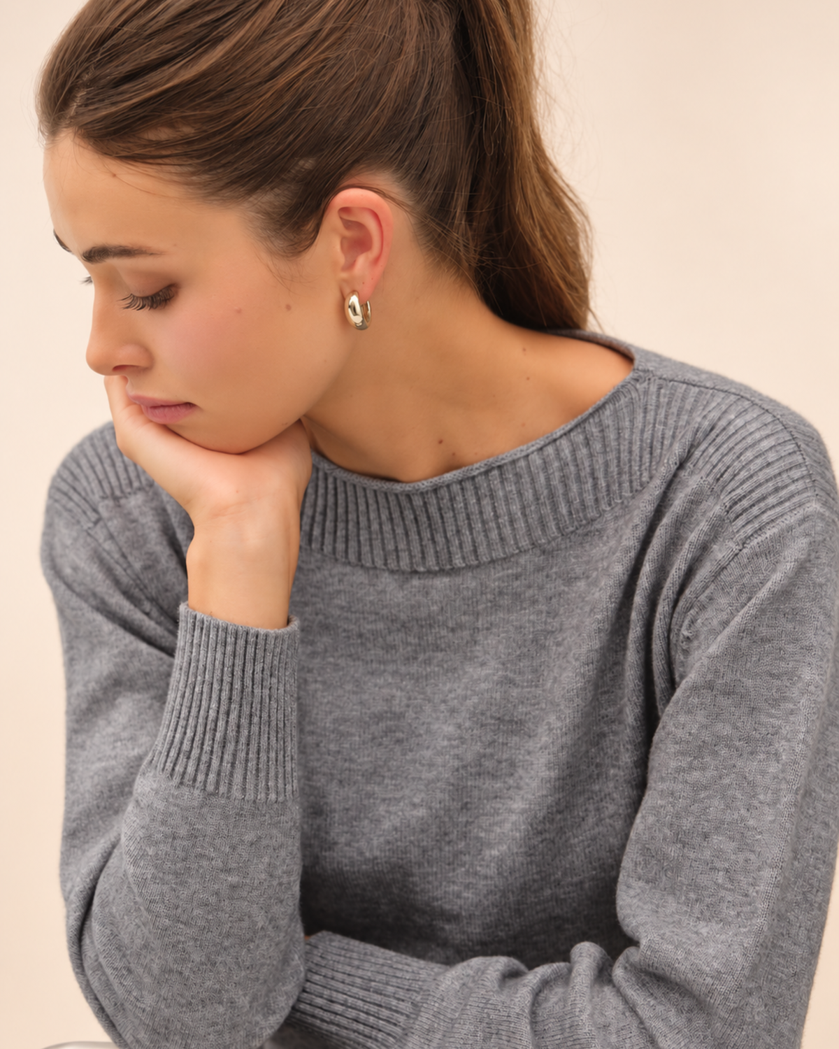 The Boatneck Sweater – Heather Grey
